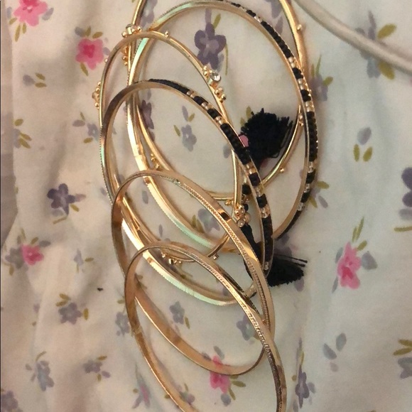 Bracelets - Picture 2 of 2